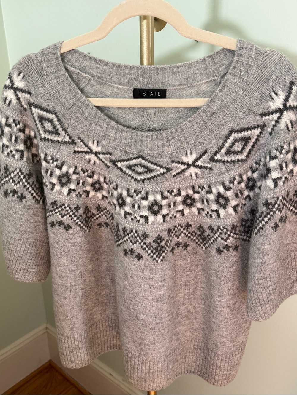 1.STATE Gray Fair Isle Short Sleeve Crewneck Sweater